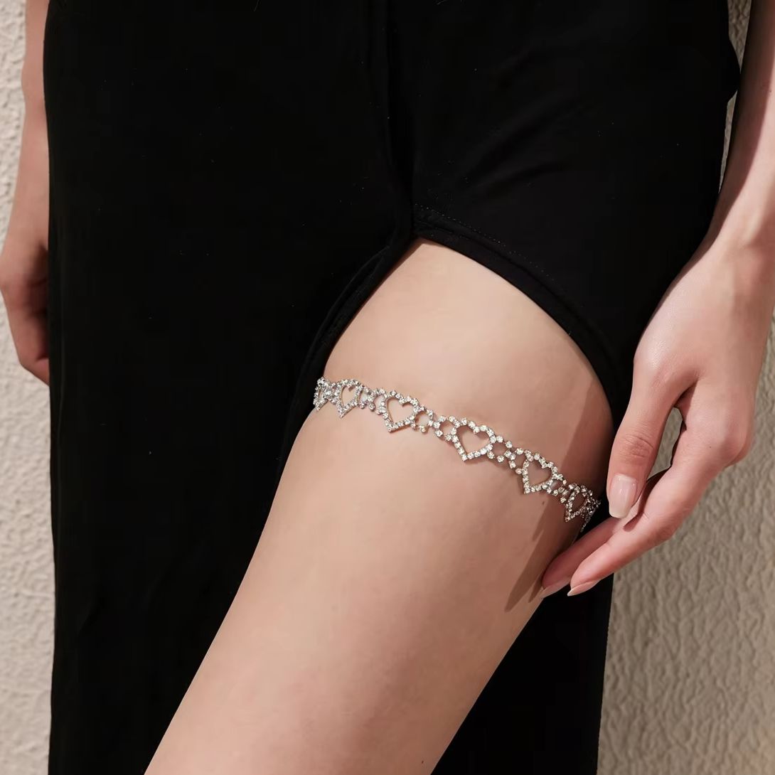 Heart Leg Chain Rhinestone Cha - огляд і ціна Body Jewelry Charms