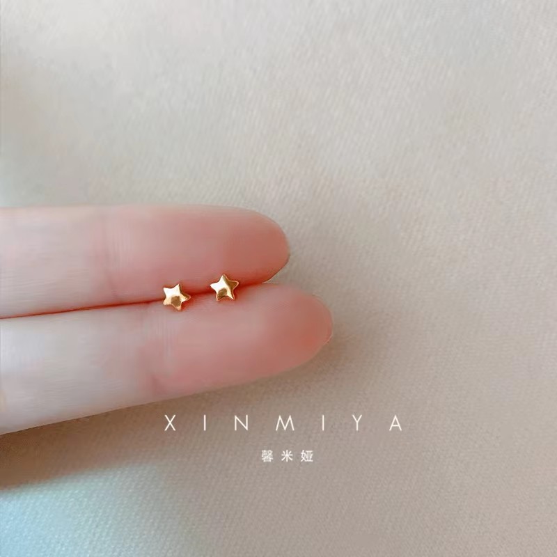 Korean Minimalism Gold Color S - огляд і ціна Body Jewelry Hypoallergenic